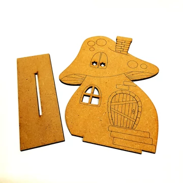 Talpas gombaházikó, MDF. Mérete: 13x18 cm. Talp mérete: 14,2x4,8 cm