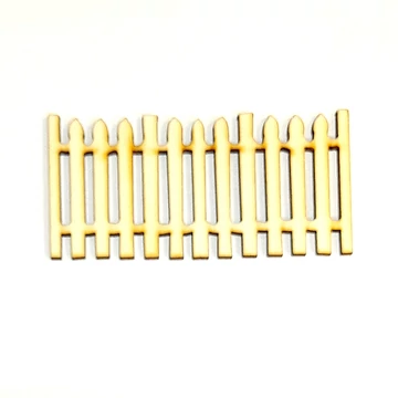 Rusztikus kerités. Mérete: 10x5 cm