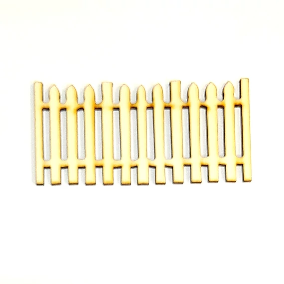 Rusztikus kerités. Mérete: 10x5 cm
